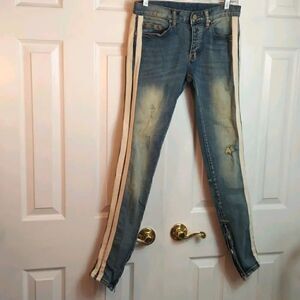 MNML Distressed Zipper Jeans Sz 29